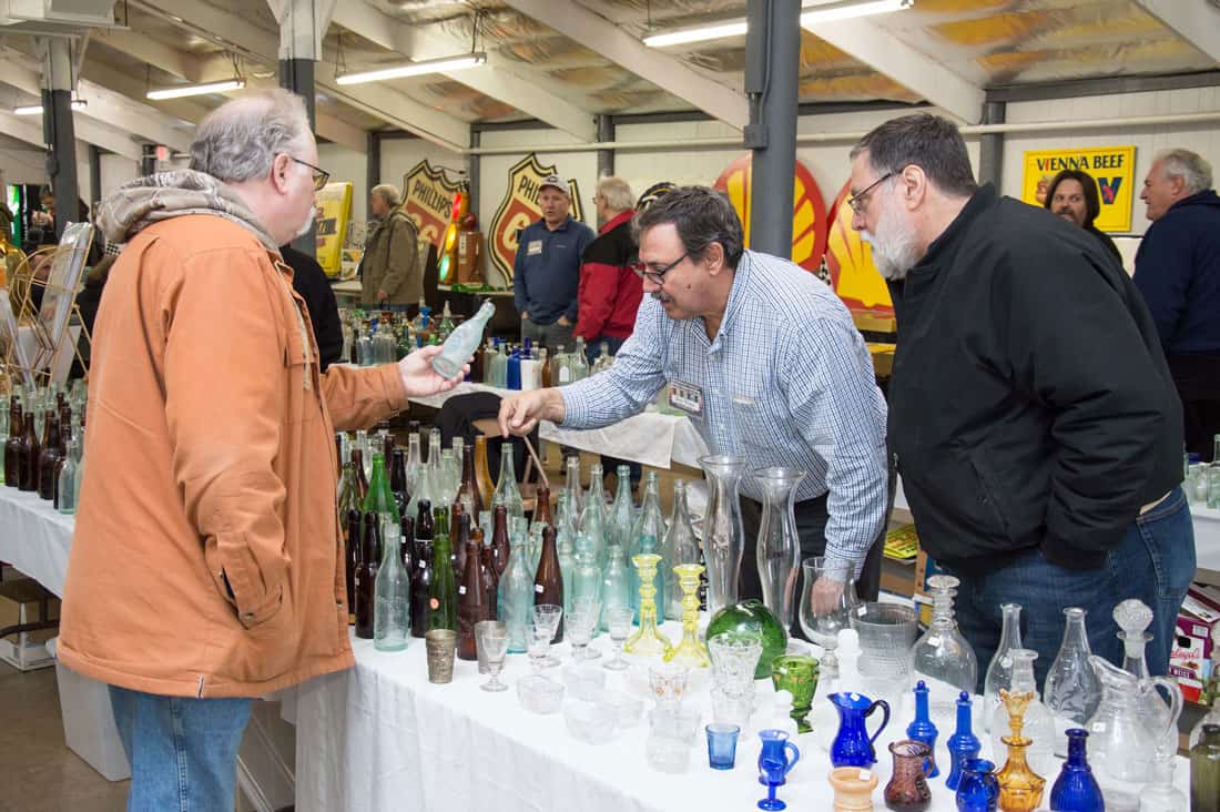 Antique Bottle Advertising Show